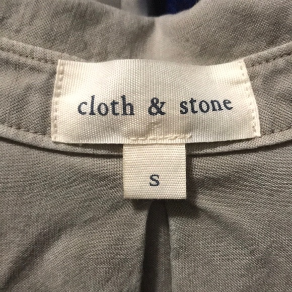 Cloth & Stone tan button down Small - Picture 2 of 2
